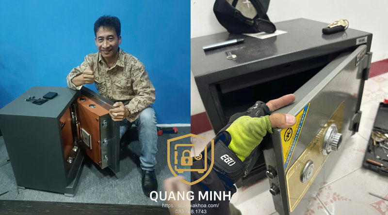 Thợ ngồi cạnh chiếc két đã mở cửa, mặt trong cánh lộ hộp khóa màu cam